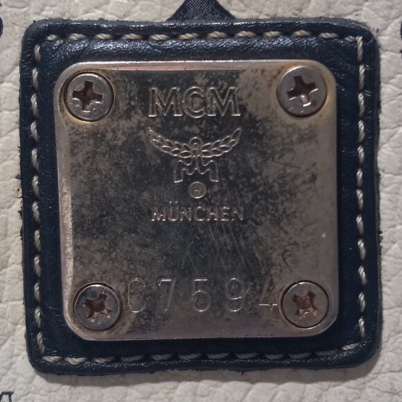 Vtg. MCM Drawstring Viestos Bucket Bag NAVY WHITE C7594 - Picture 2 of 16